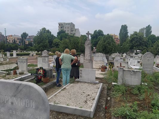 Централните гробища в Пловдив.