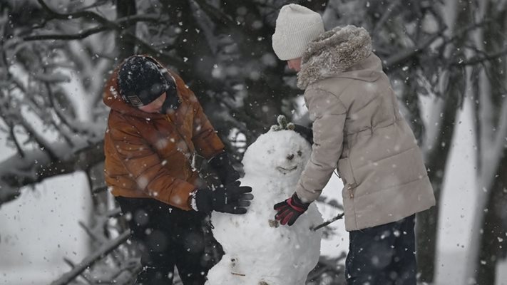 Варненчета виждат сняг за първи път