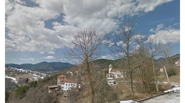 Трупът беше открит край смолянското село Турян  СНИМКА: Гугъл стрийт вю