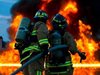 Пожар избухна в цех за разредители във Варна, 2-ма са пострадали