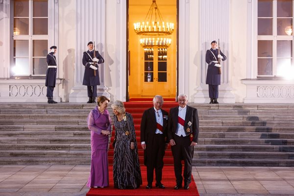 Германският държавен глава и съпругата му ще придружават Чарлз и Камила по време на тридневното им посещение