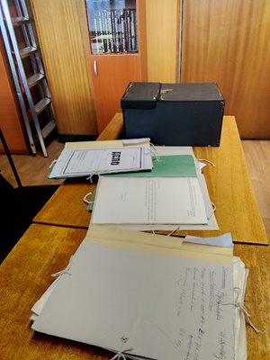 В Държавния архив се пазят хиляди страници с документи за Ванга
