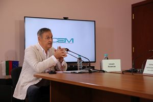 Сашо Йовков: "БНТ радио" и без политика през уикенда