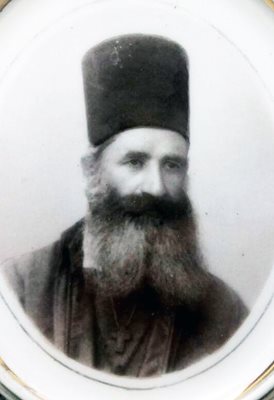 Йеромонах Неофит Калчев остава в историята като Лечителя на Левски