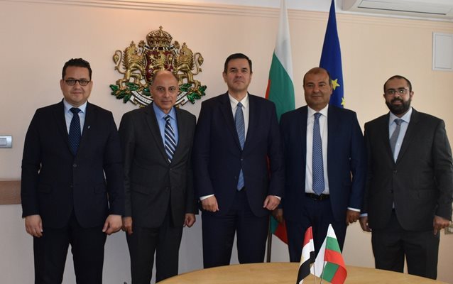 Съюзът на арабските камари проучва възможностите България да стане логистичен хъб към Европейския съюз. СНИМКА: Министерство на икономиката и индустрията