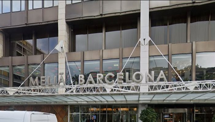 Барселонският хотел "Мелиа Сариа" ще отвори отново врати чак през септември, когато очаква бизнес клиенти.