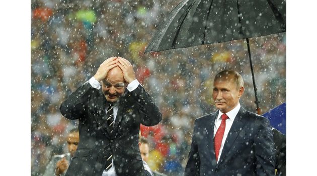 Президентът на ФИФА Джани Инфантино с президента на Русия Владимир Путин