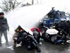 Десетки арестувани и ранени на  конгрес на крайнодесни в Хановер