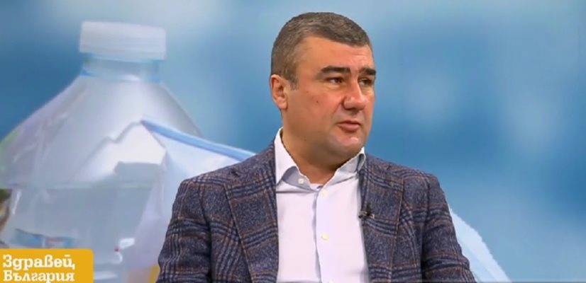 Председателят на Асоциацията на млекопреработвателите Димитър Зоров КАДРИ: НОВА ТВ