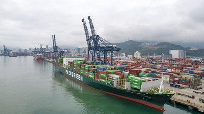 СТО: Китай има право да облага ежегодно с мита вносни стоки от САЩ на стойност $645 милиона