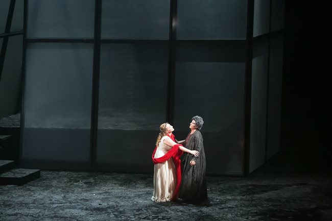 „Електра“ в Софийската опера – триумф на духа над страха