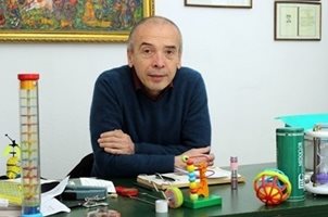 Доц. Мангъров: Бих се почувствал неловко, ако Първанов ме беше подкрепил