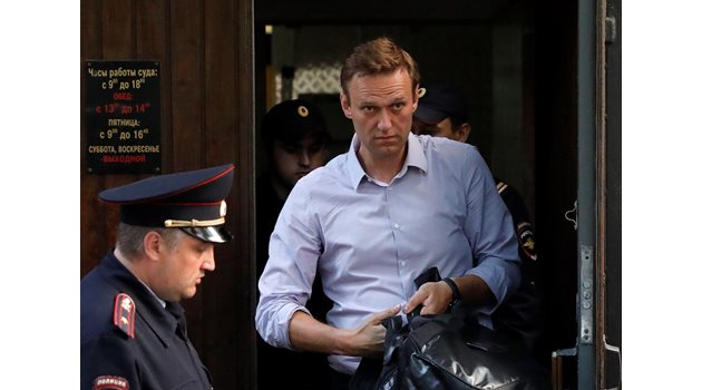 Навални - човекът, от когото Путин се страхува най-много