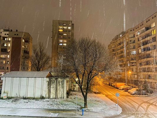 Първият сняг за тази зима в Пловдив. Снимка: ФБ