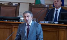 Дебатът за тримата нови министри: БСП поиска да си ходи целият кабинет, ДПС - ГЕРБ да управлява сам, Рашидов - оставката на Нинова (На живо)