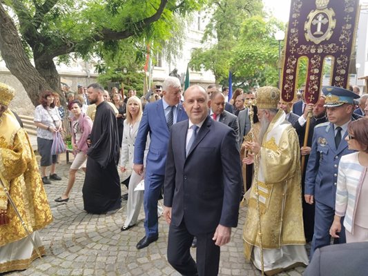 Президентът Румен Радев беше и на тазгодишната манифестация на 24 май в Пловдив.