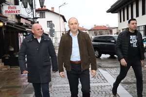 Президентът Румен Радев в Банско: Втората кабинка е нужна за туризма