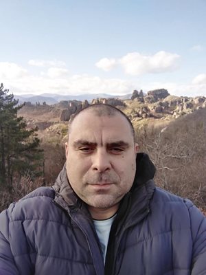 Анатоли Ниницов отговаря за участие в бандата и държане на дрогата

