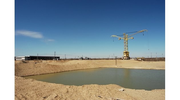 Гьолът на “Белене” през 2010 г., на негово място трябваше да бъде фундаментът на първия реактор.