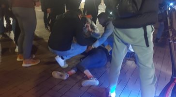Момиче пострада тежко при падане от ел. тротинетка на Витошка (Видео, снимки)