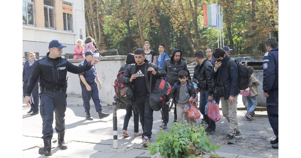 Austrian Politician’s Refugee Numbers: Setting the Record Straight