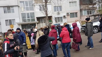 Всеки помага с каквото може на пострадалите от взрива във Варна