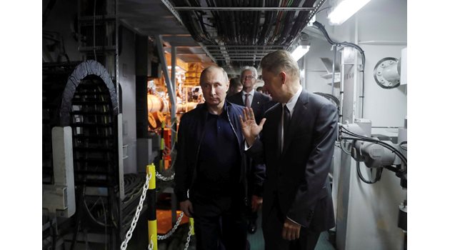 Руският президент Владимир Путин е заявил пред Ангела Меркел, че смята ученията на САЩ и техните съюзници от НАТО в Черно море за провокативни.