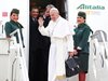Папа Франциск пристигна на посещение в Египет