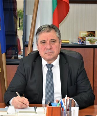 Доц. д-р Добри Ярков, ректор на Тракийския университет в Стара Загора