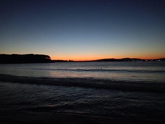 Романтичен залез от плаж Атлиман, заснет от Йоанна Николова.