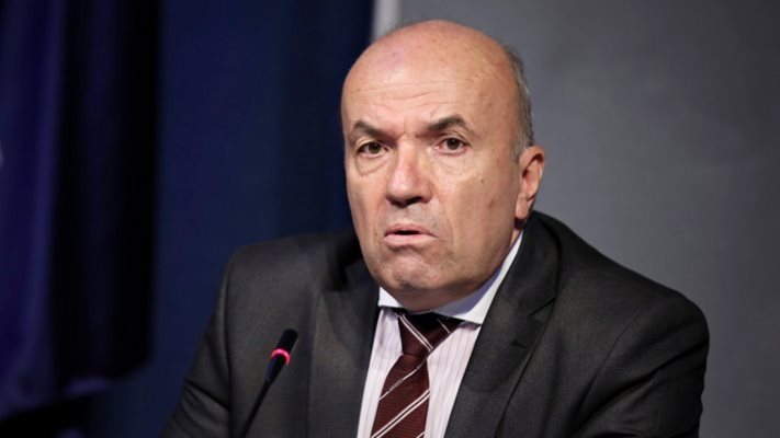 Външният министър Николай Милков става постоянен представител на България в НАТО?
