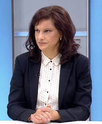 Председателят на парламентарната група на ГЕРБ Даниела Дариткова КАДЪР: БНТ