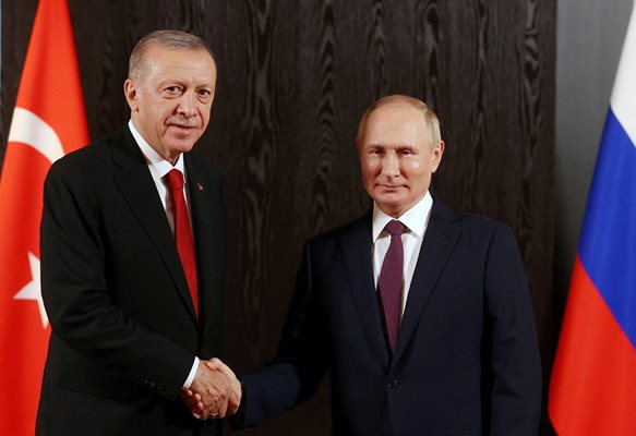 Турският президент Тайип Ердоган и руският президент Владимир Путин
Снимка: Ройтерс