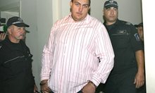 7-метров маркуч открит при Сумиста в затвора. Преместен е от София в друг град, следят да не избяга