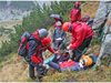 12 планински спасители свалят жена с гръбначна травма от Пирин планина