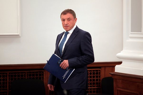 Алексей Петров в парламента