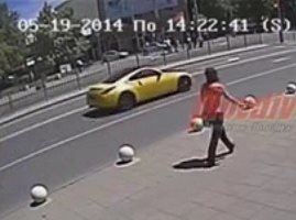 Уличаващо видео показва как гръцкият студент преминал на червено, преди да блъсне Катя