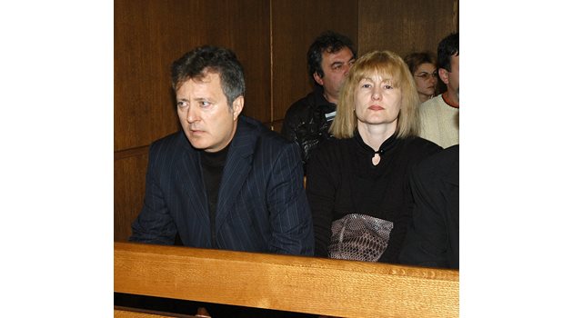 Родителите на Илиян Тодоров - Петя и Венцислав, на едно от делата срещу сина им