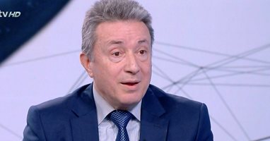 Янаки Стоилов: В периоди на парламентарна криза отговорността се пренася върху президента