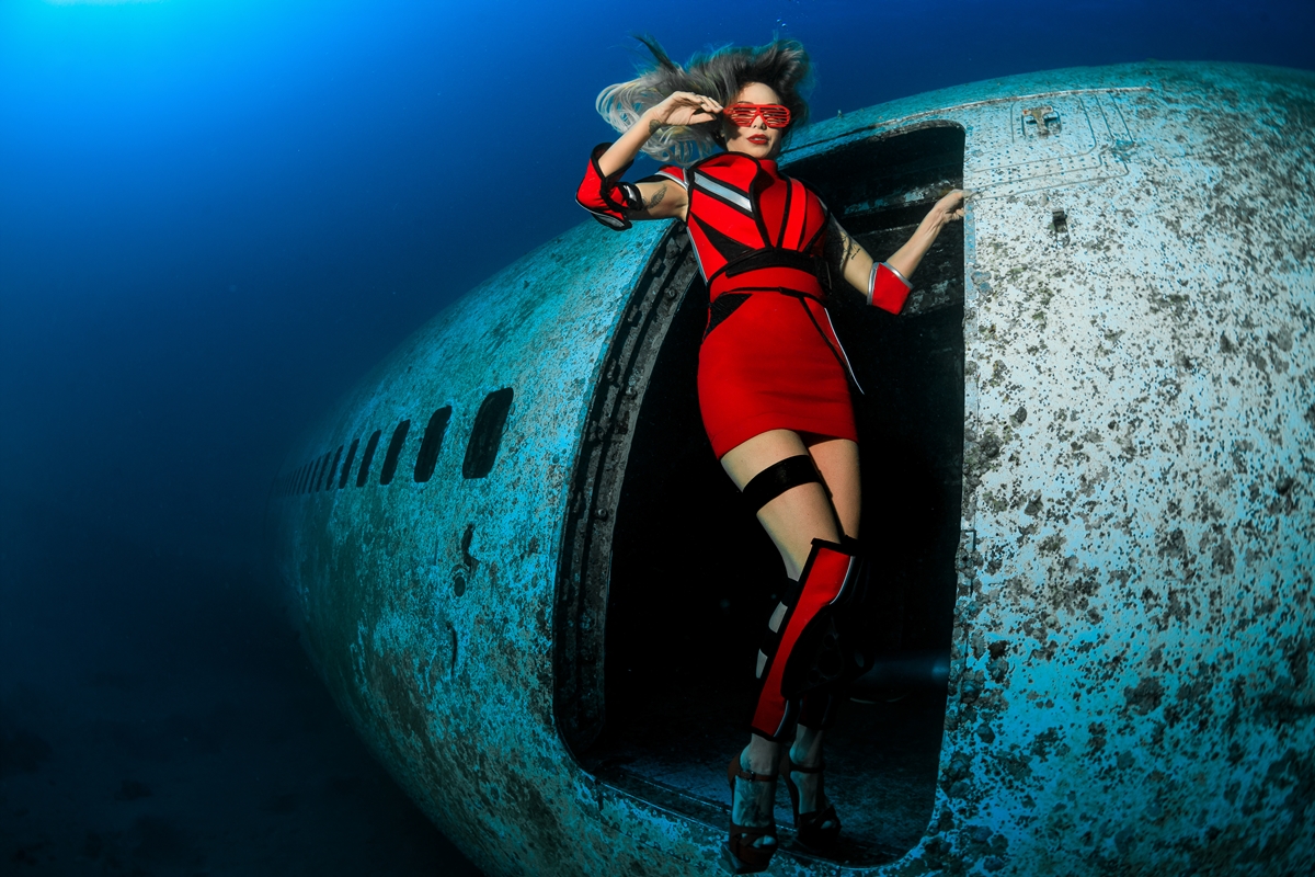 Фотографката Пламена Милева и изкуството на подводните приказки