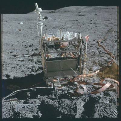 Apollo 16: Експерименти в космоса