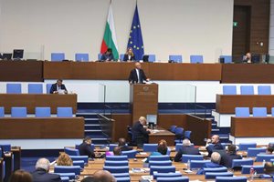 Парламентът узакони телемедицината и мобилни екипи за места без лекар