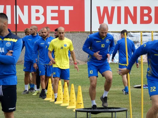 Футболистите на "Марица" (Пловдив) започнаха подготовката си за новия сезон.