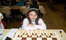 13-годишна е новата ни шампионка по шахмат