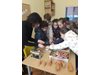 Ученици дариха над 1000 лв. за деца
с увреждания в Свищов
