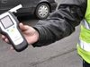 Пиян шофьор блъска полицай и патрулка при гонка в Плевен