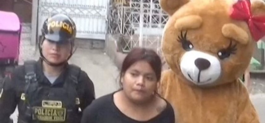 Полицай се дегизира като мечка, лови наркотрафиканти