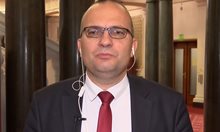 Мартин Димитров: Положението е овладяно, бюджетният дефицит ще е под 3% до края на годината