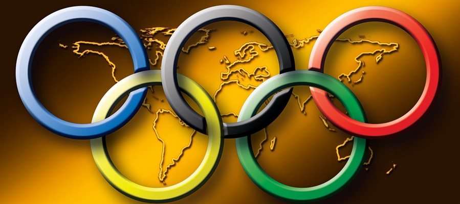 Международният олимпийски комитет (МОК) призова спортните федерации да обмислят възможността за допускане на руснаци