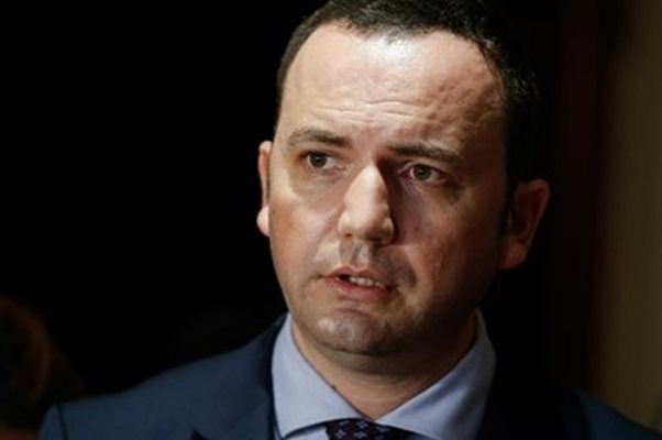 Министърът на външните работи на Северна Македония Буяр Османи СНИМКА: Ройтерс